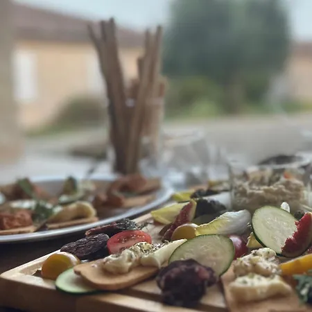 Holiday home Domaine Lea Chanflaur - - La Maison Du Bonheur