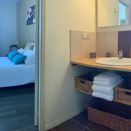 Domaine Lea Chanflaur - - La Maison Du Bonheur Holiday home *